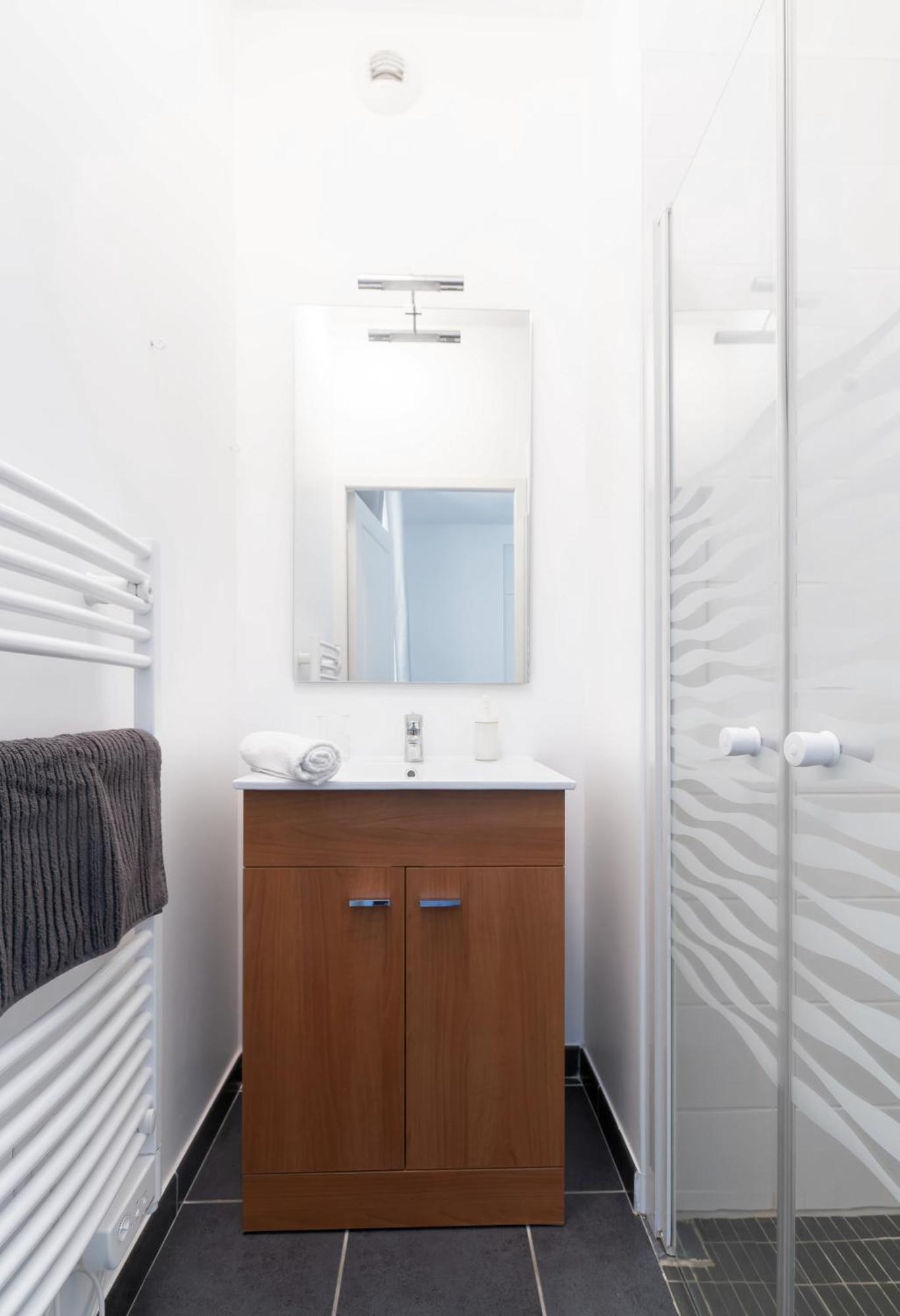 Le Brit - Grand Appartement Design, 3 Chambres, Centre Ville Vichy Exterior foto
