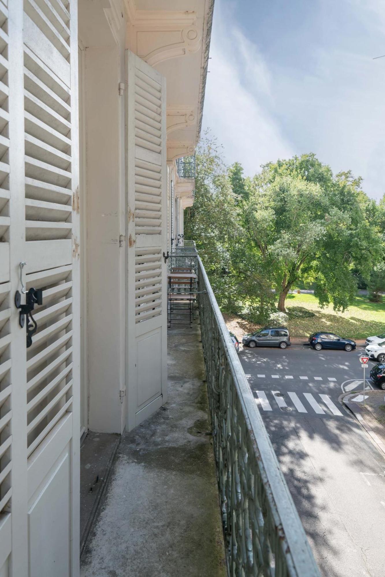 Le Brit - Grand Appartement Design, 3 Chambres, Centre Ville Vichy Exterior foto